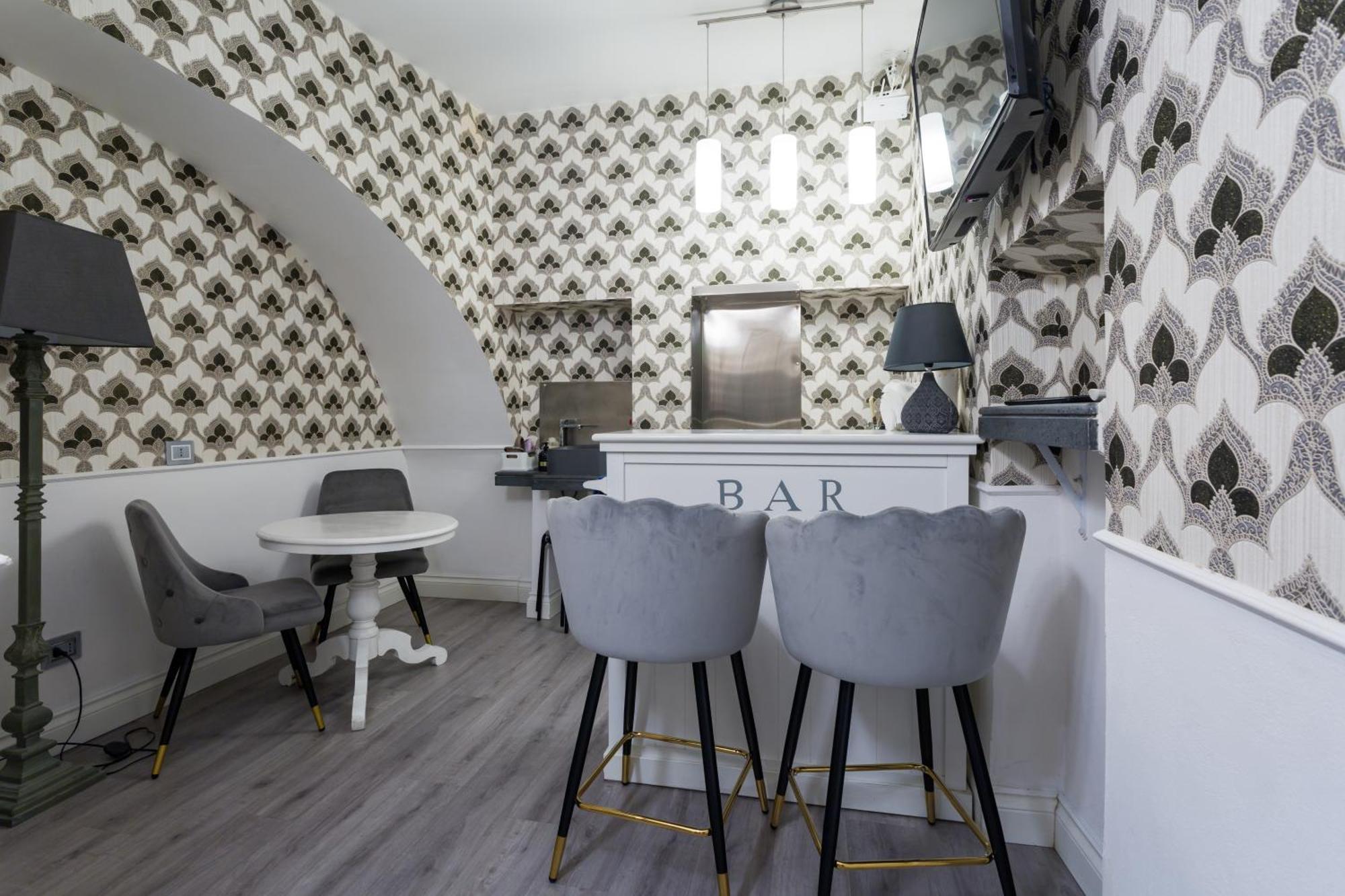 Wellness Hm Wellness Home By Dimorra Napoli Exterior foto