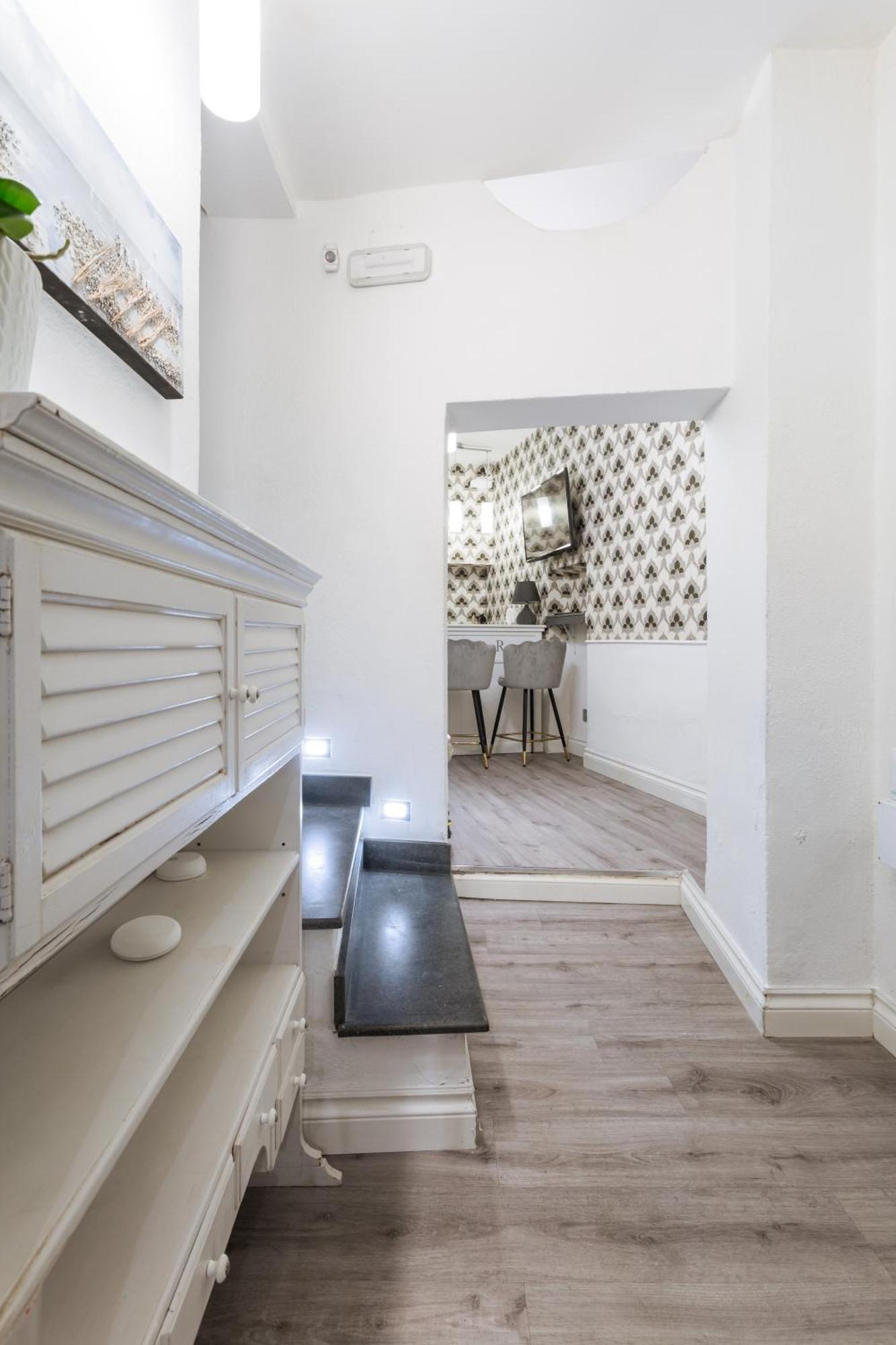 Wellness Hm Wellness Home By Dimorra Napoli Exterior foto